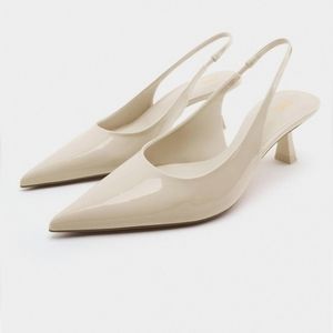 Zara PATENT EFFECT HEELED SHOES bloggers favorite